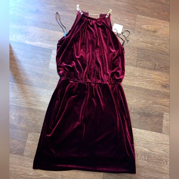 Laundry By Shelli  Segal Burgundy Velvet Dress with Chain Straps Size 14 - Picture 1 of 5